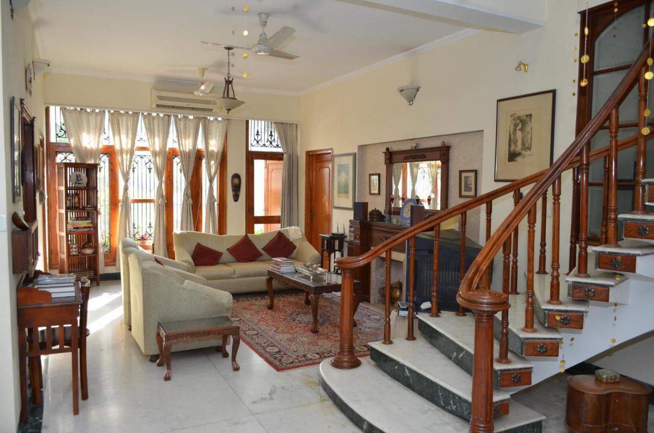 Sandy'S Homestay Jammu Eksteriør billede