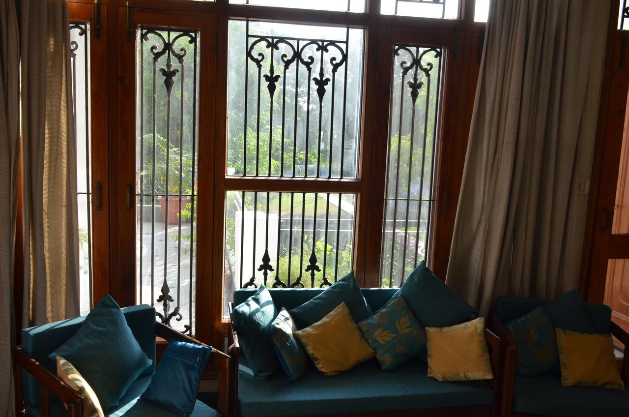Sandy'S Homestay Jammu Eksteriør billede